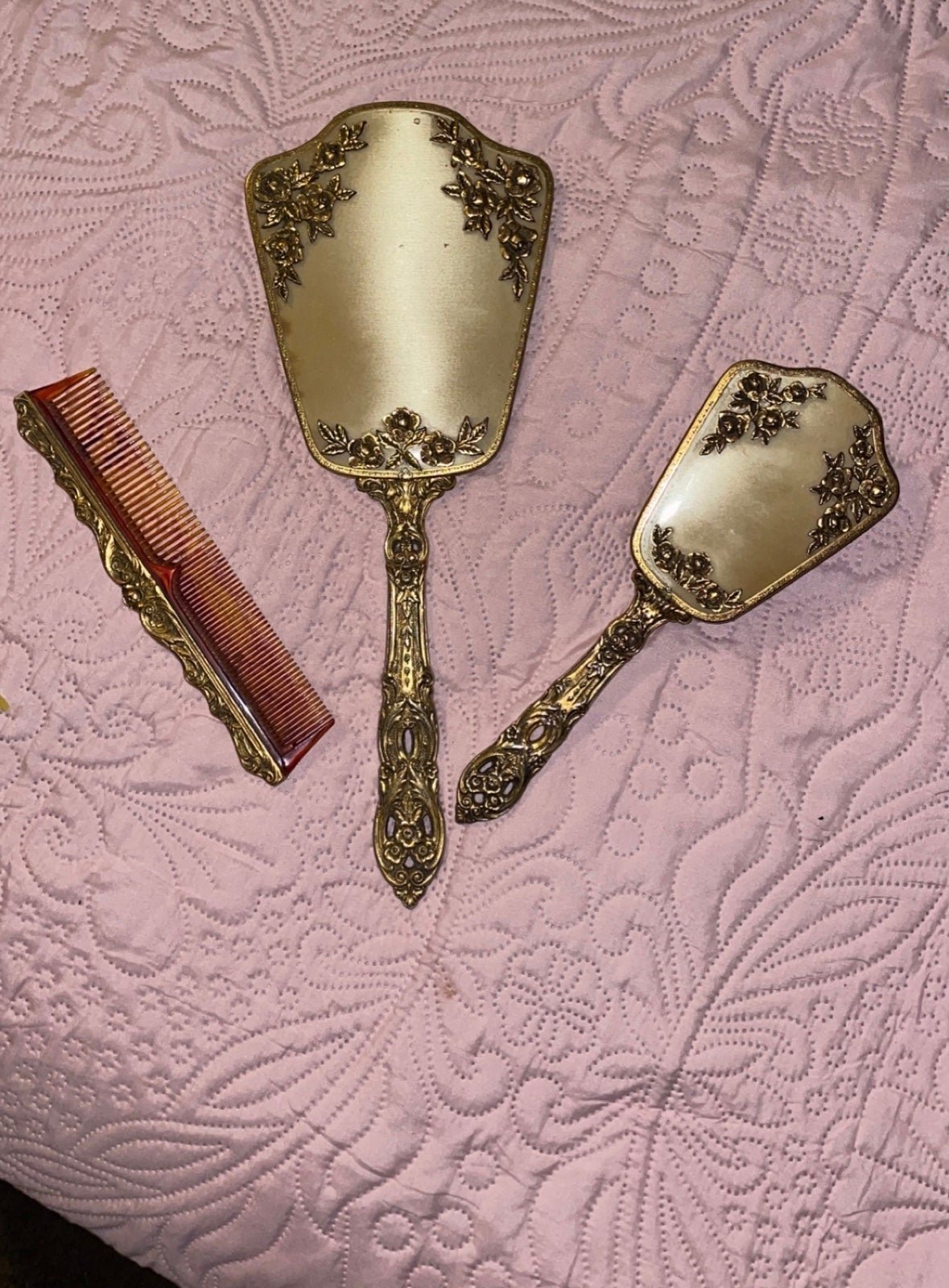 vintage vanity set