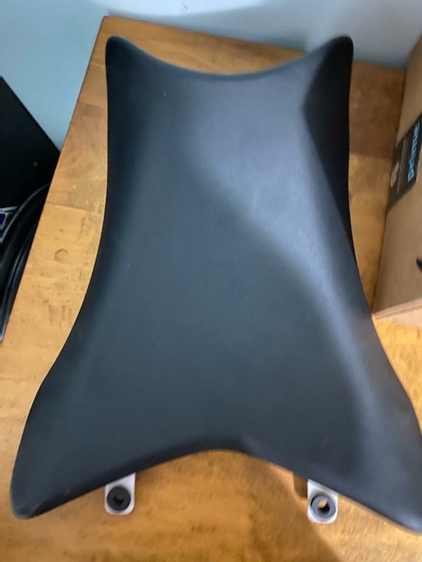 2013 zx10r OEM seat