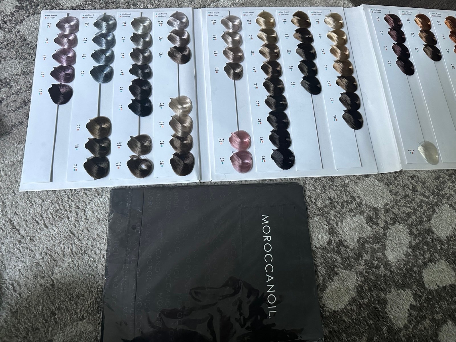 Moroccanoil Color Book and Apron