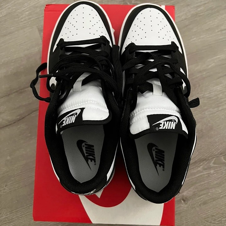 Nike Dunk Low Panda Women Size 9