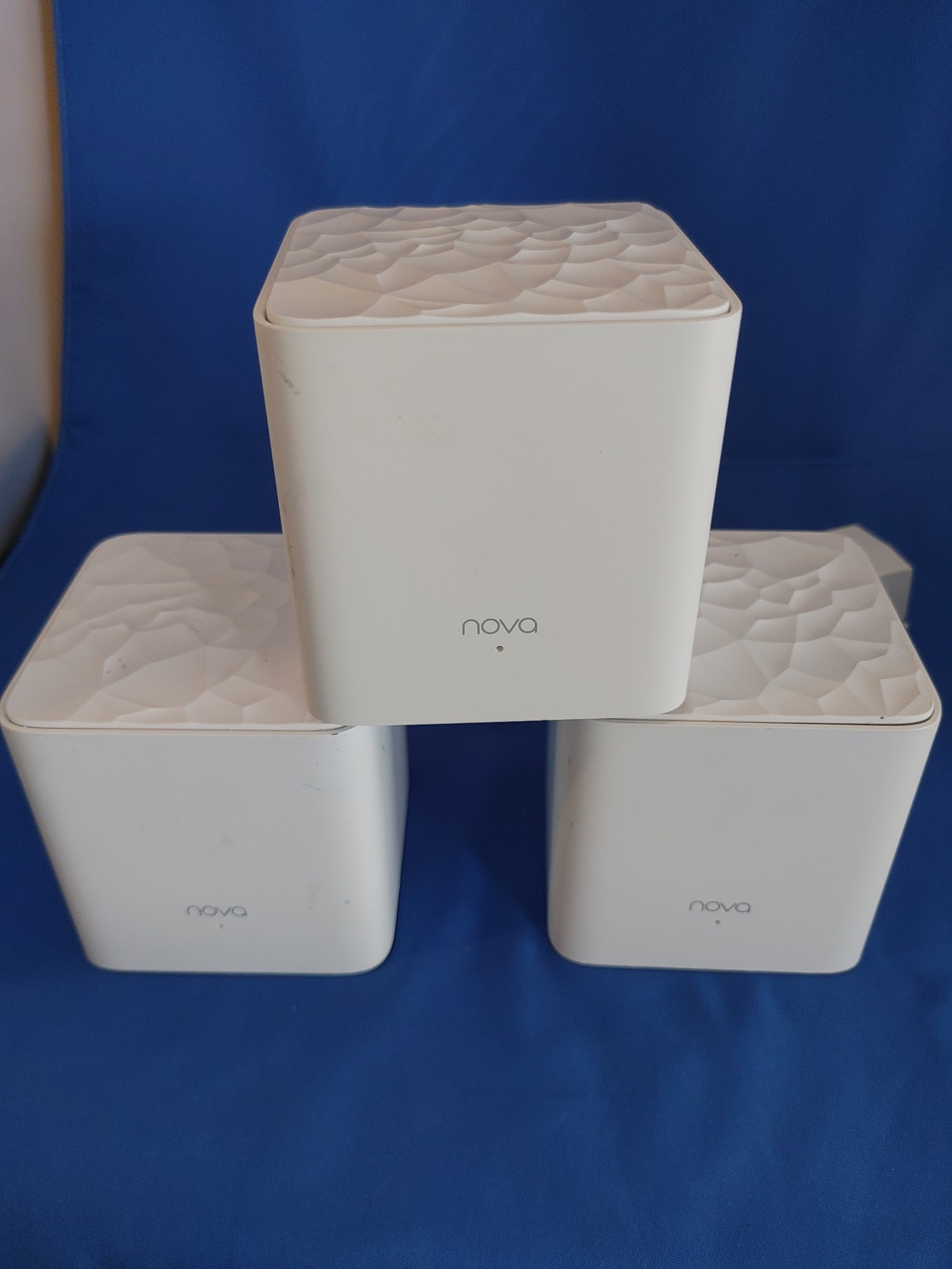 Tenda nova AC1200 whole home mesh wifi system