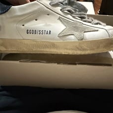 Size 8 - Golden Goose Super-Star sneakers. Made in Italy. Comes with dust bag.