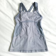 Lululemon Chaturanga Tank Top Women Blue Heathered Fossil Racerback Built-In Bra