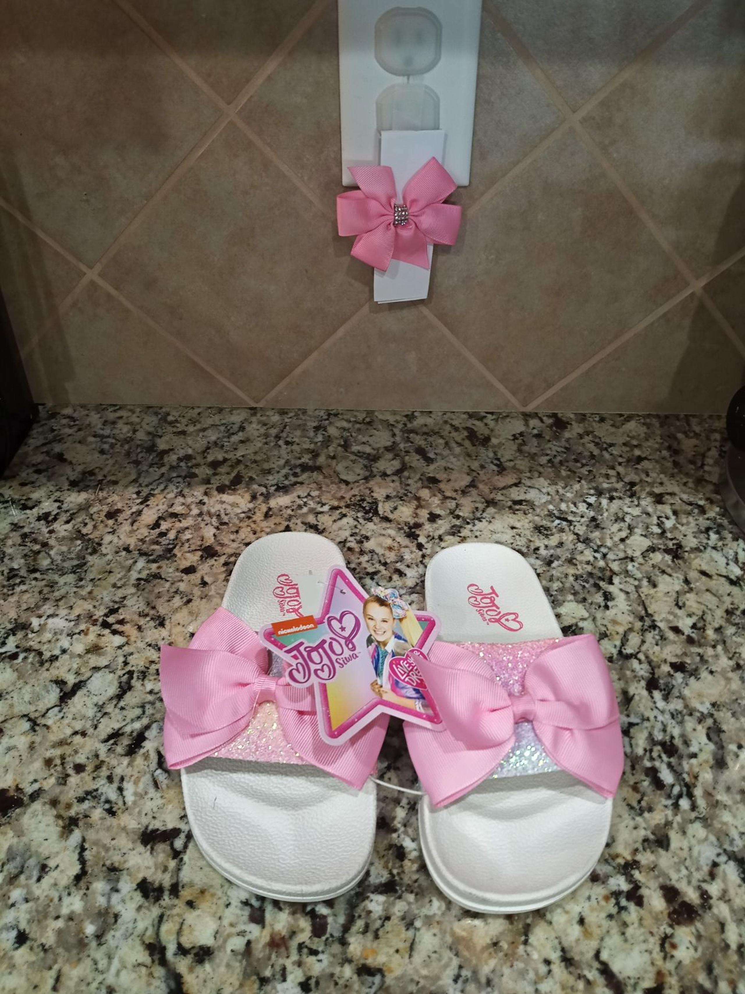Jojo Siwa Slides