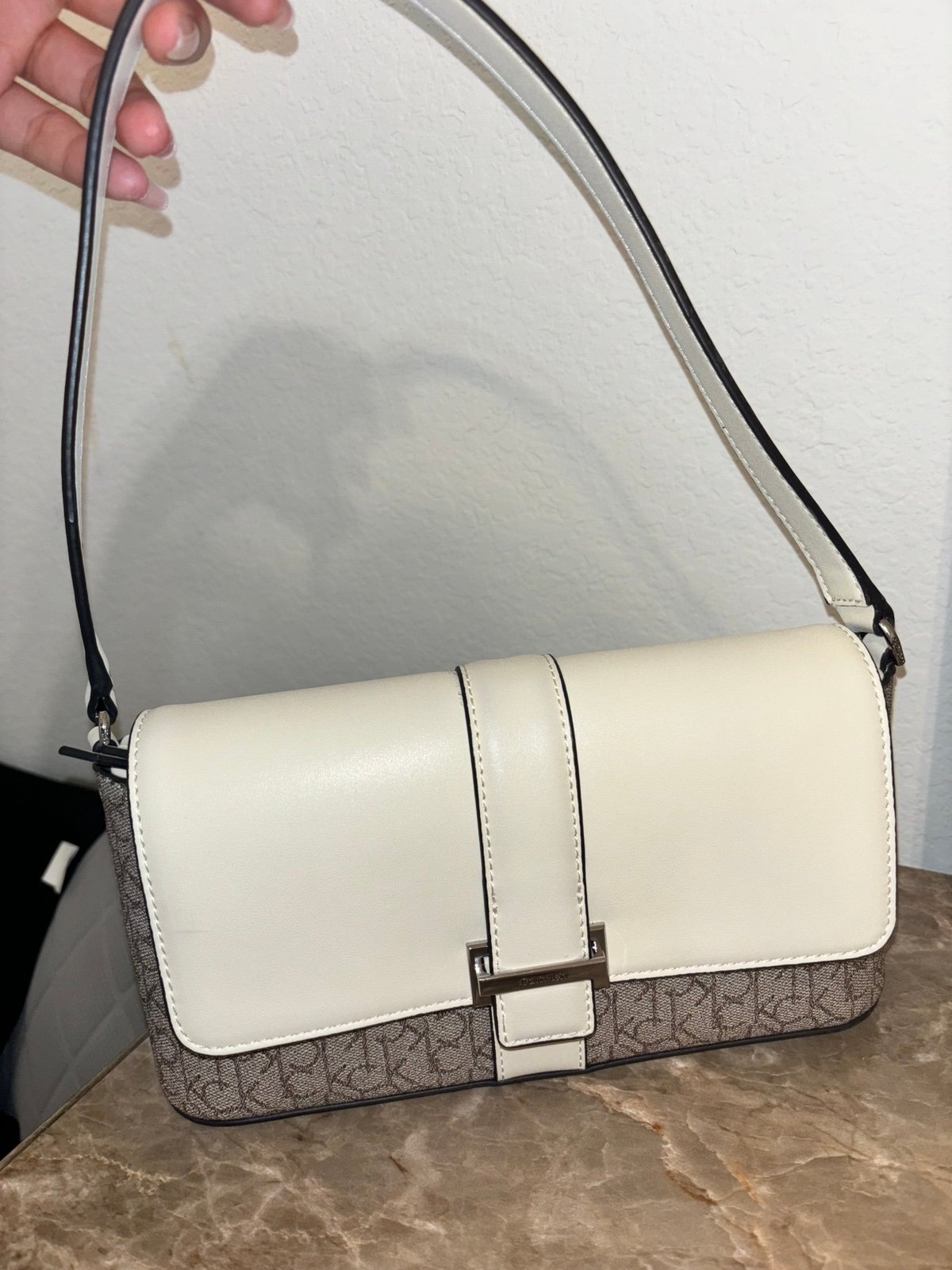 Calvin Klein Shoulder Bag / Crossbody