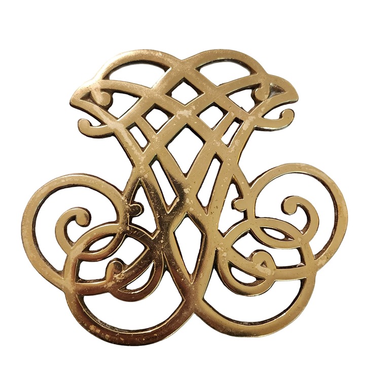 1951 Thomas Jefferson Monticello Brass Trivet - Antique Decorative Kitchenware