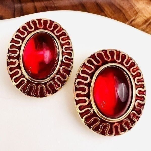 Vintage Galleria Gripoix Earrings Clip On Red Glass Enamel Gold Tone Oval 4618