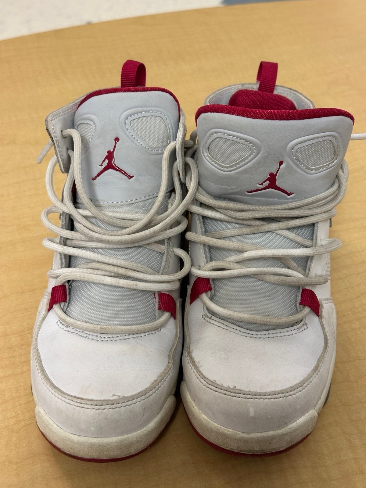 Jordan Flight Club 91 White Mystic Hibiscus kids size 4