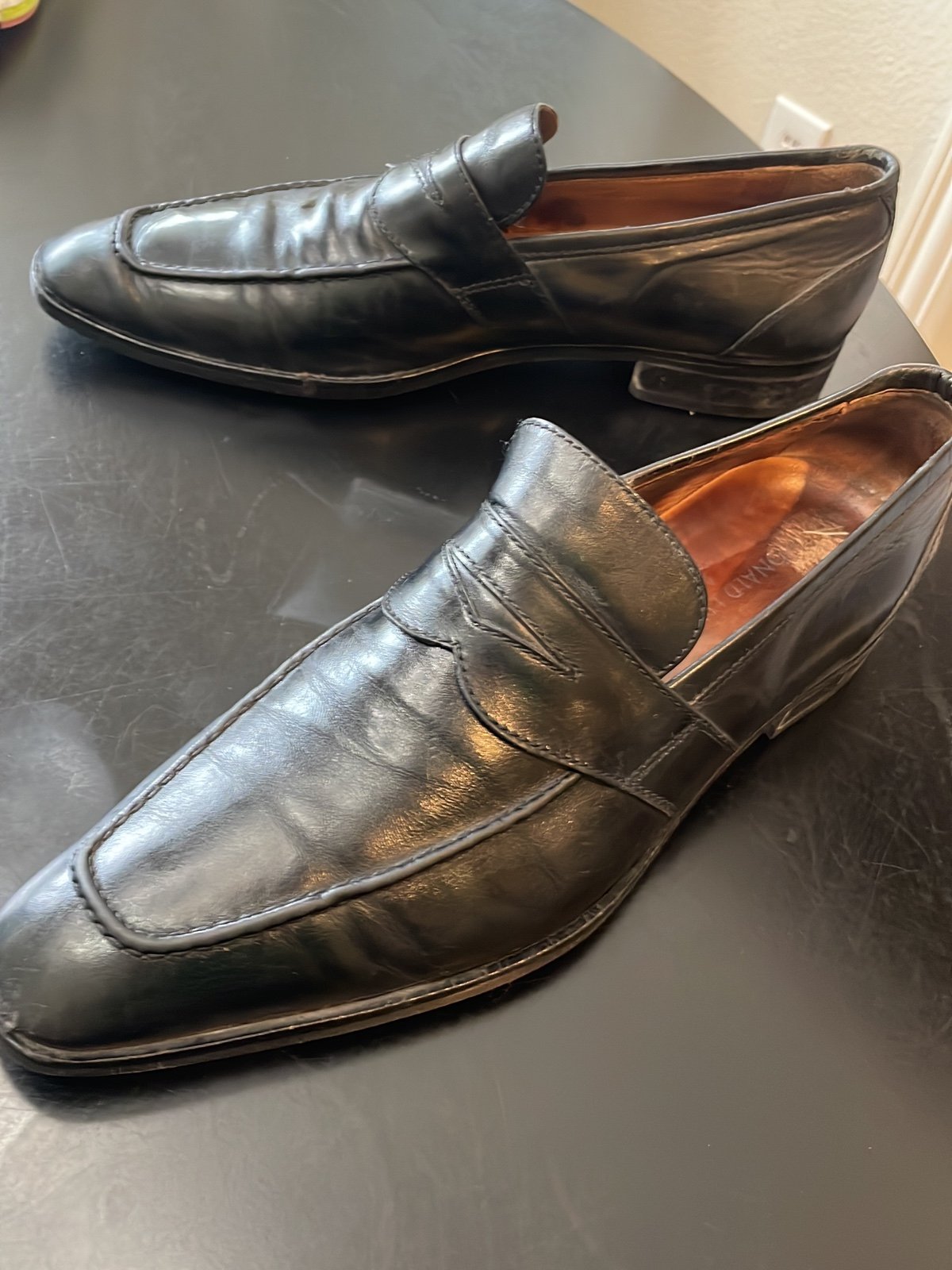Donald J Pliner Men’s Dresh Shoes