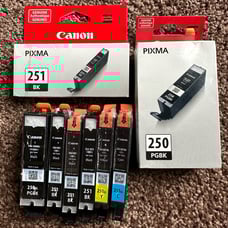 AUTHENTIC Genuine Canon Pixma Ink Cartridge Bundle - Lot of 8