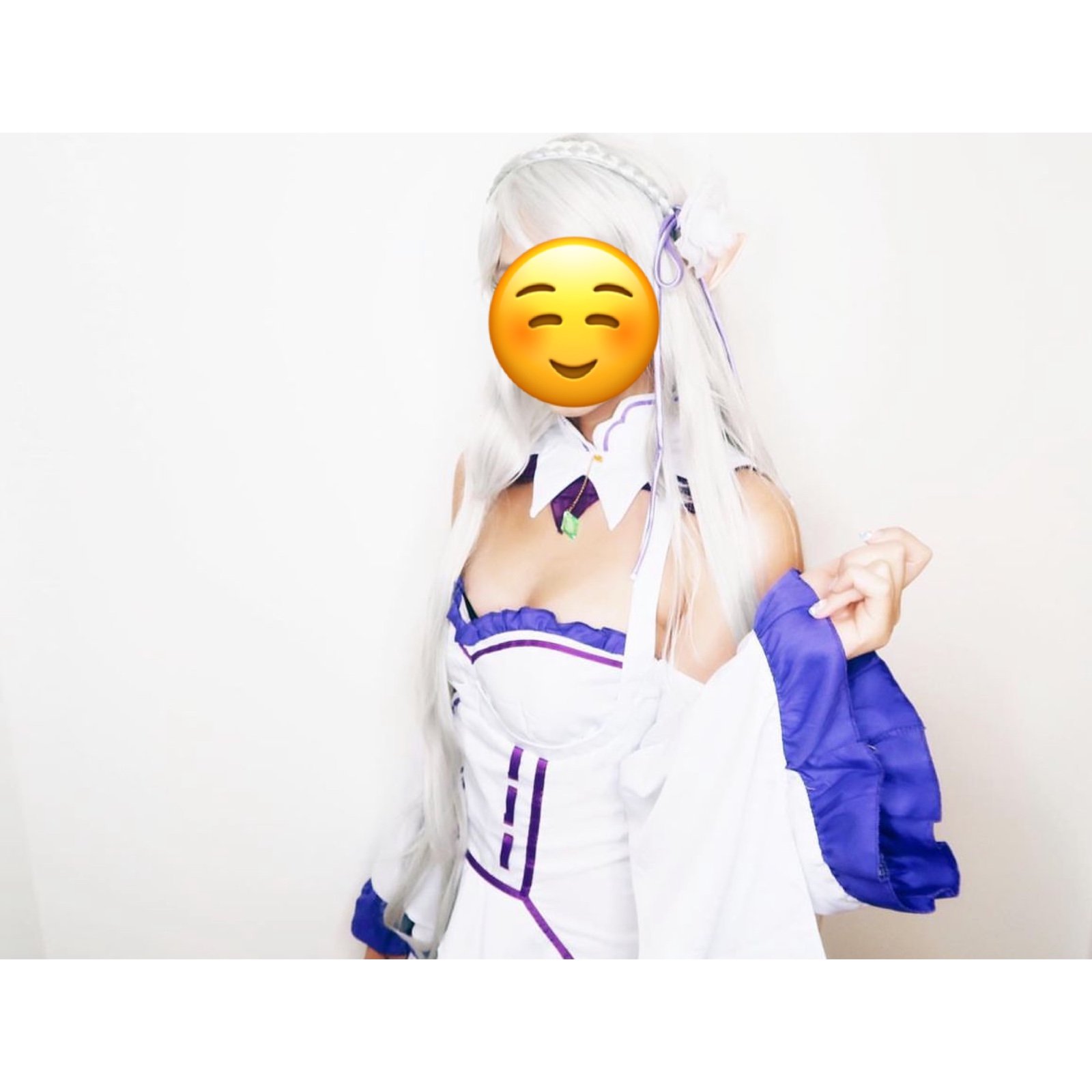 Rézero Emilia cosplay