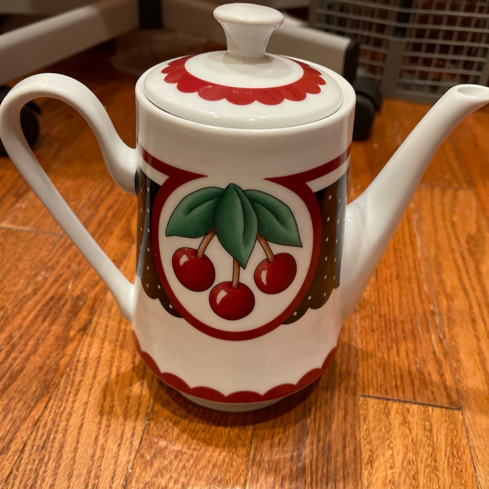 Mary Engelbreit At Home Vintage Tea/Coffee Pot 2001 Ceramic Cherry Whimsical