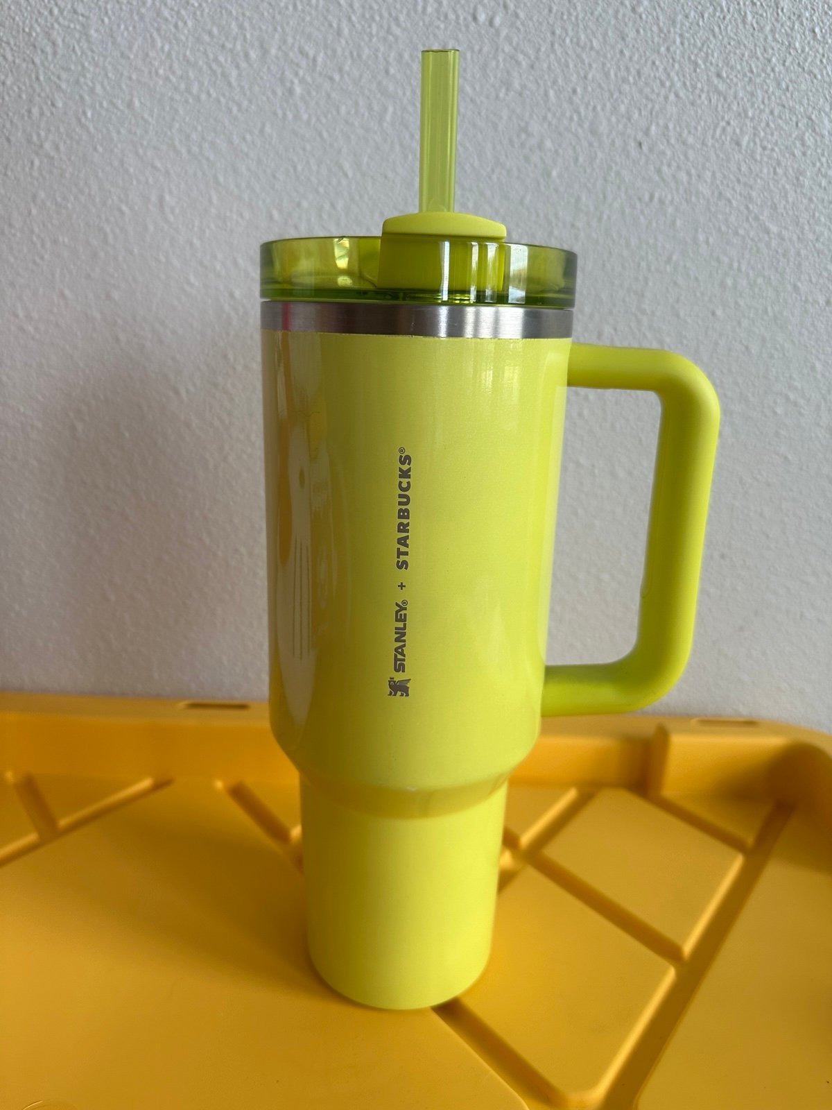 Starbucks Stanley Cup Tumbler 40oz