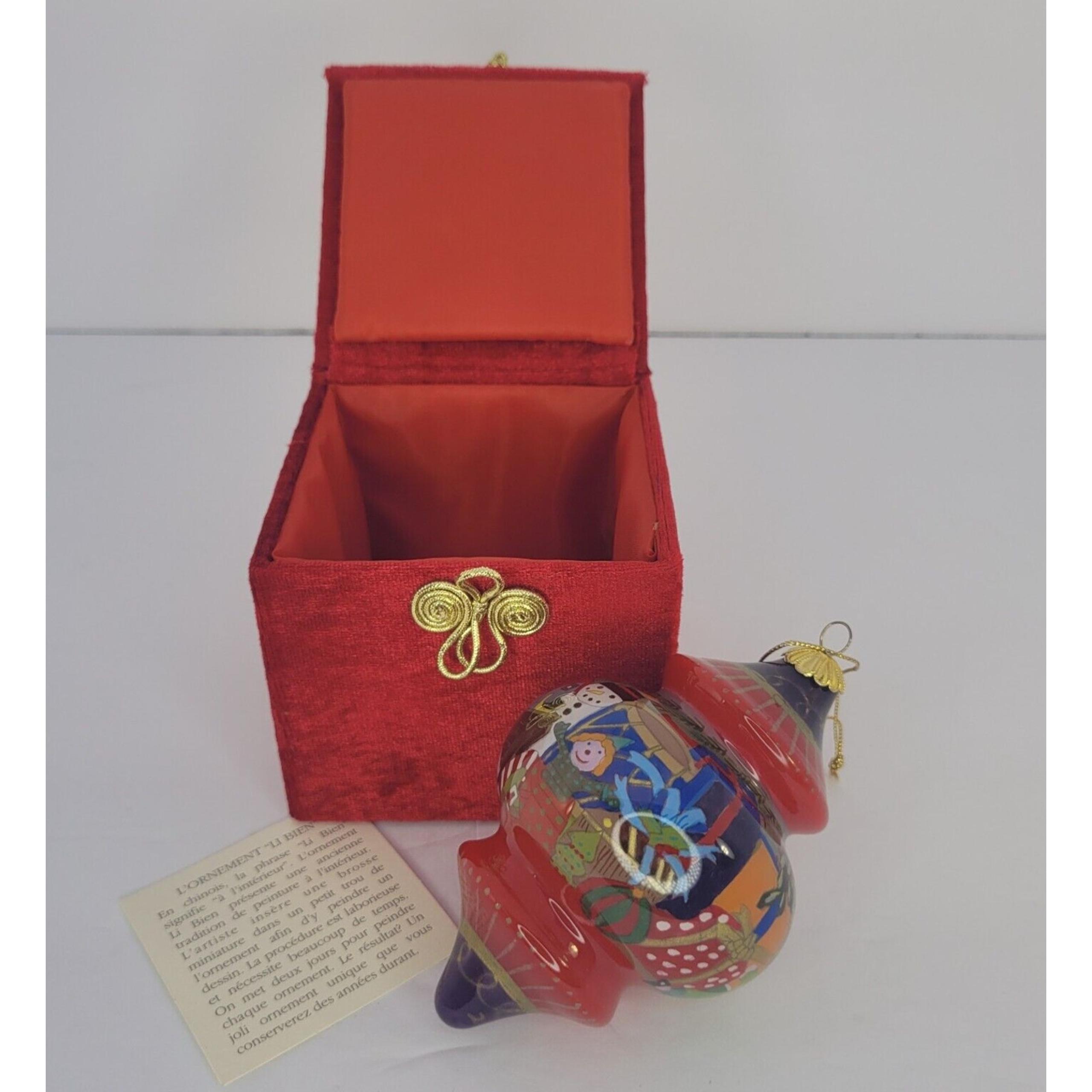 Li Bien Pier One Hand Painted Glass Toys 2003 Christmas Ornament