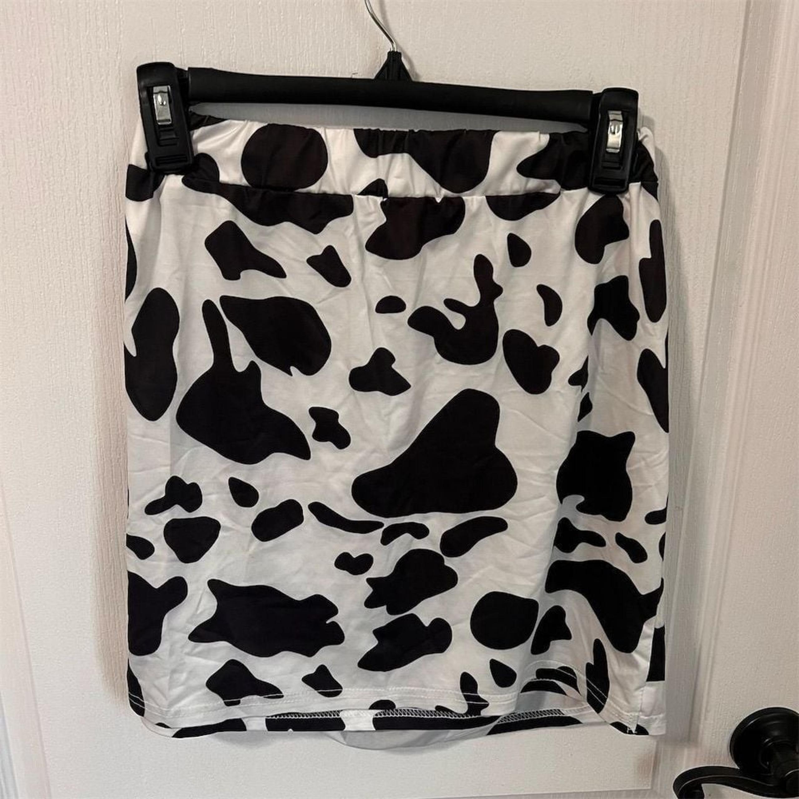 Women's Size Medium Black Cow Print A-Line Mini Skirt Casual Elastic Waist NWOT