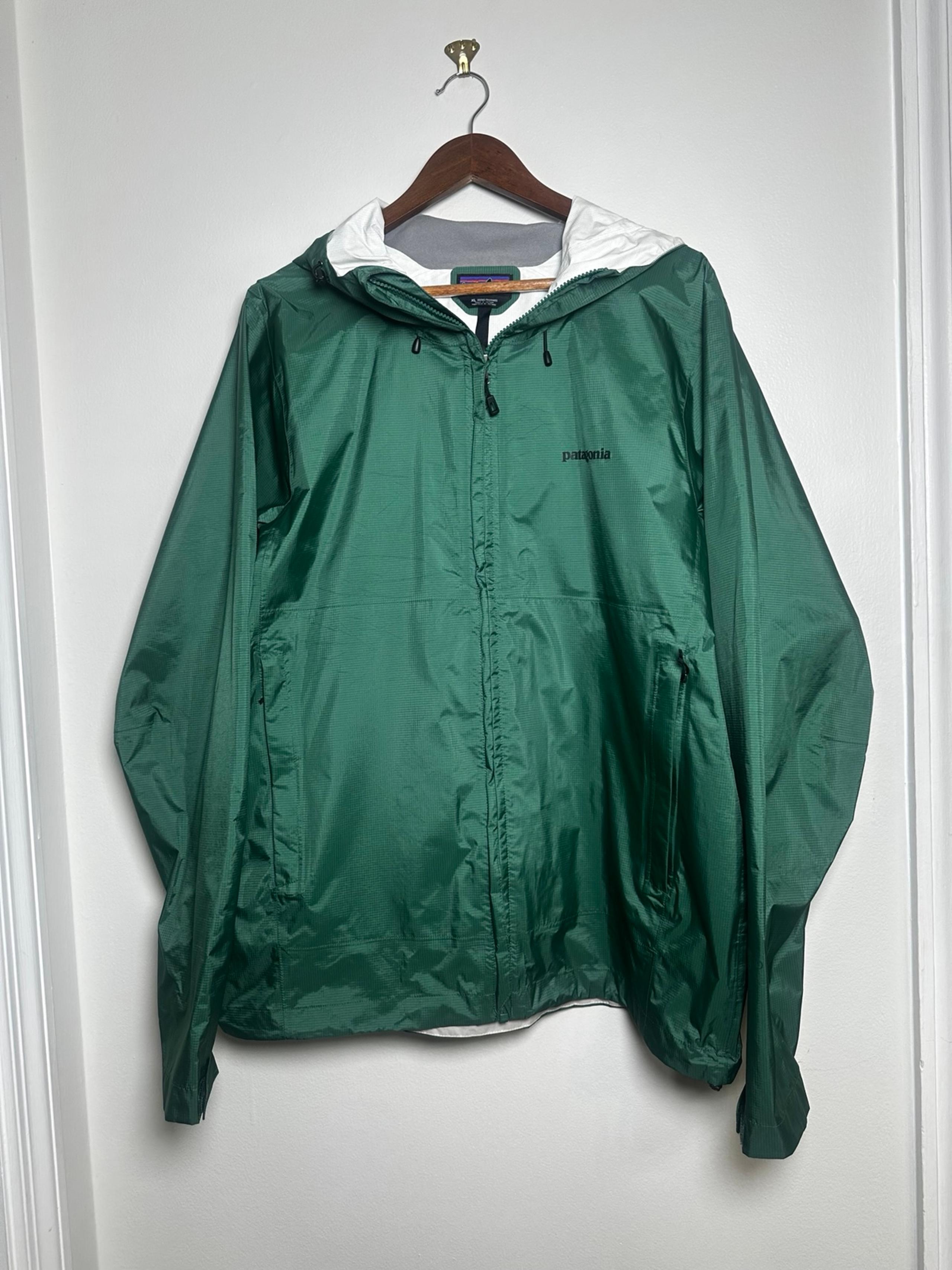 Patagonia Torrentshell 3L H2No Rain Shell Jacket Coat Green Men’s XL NWOT