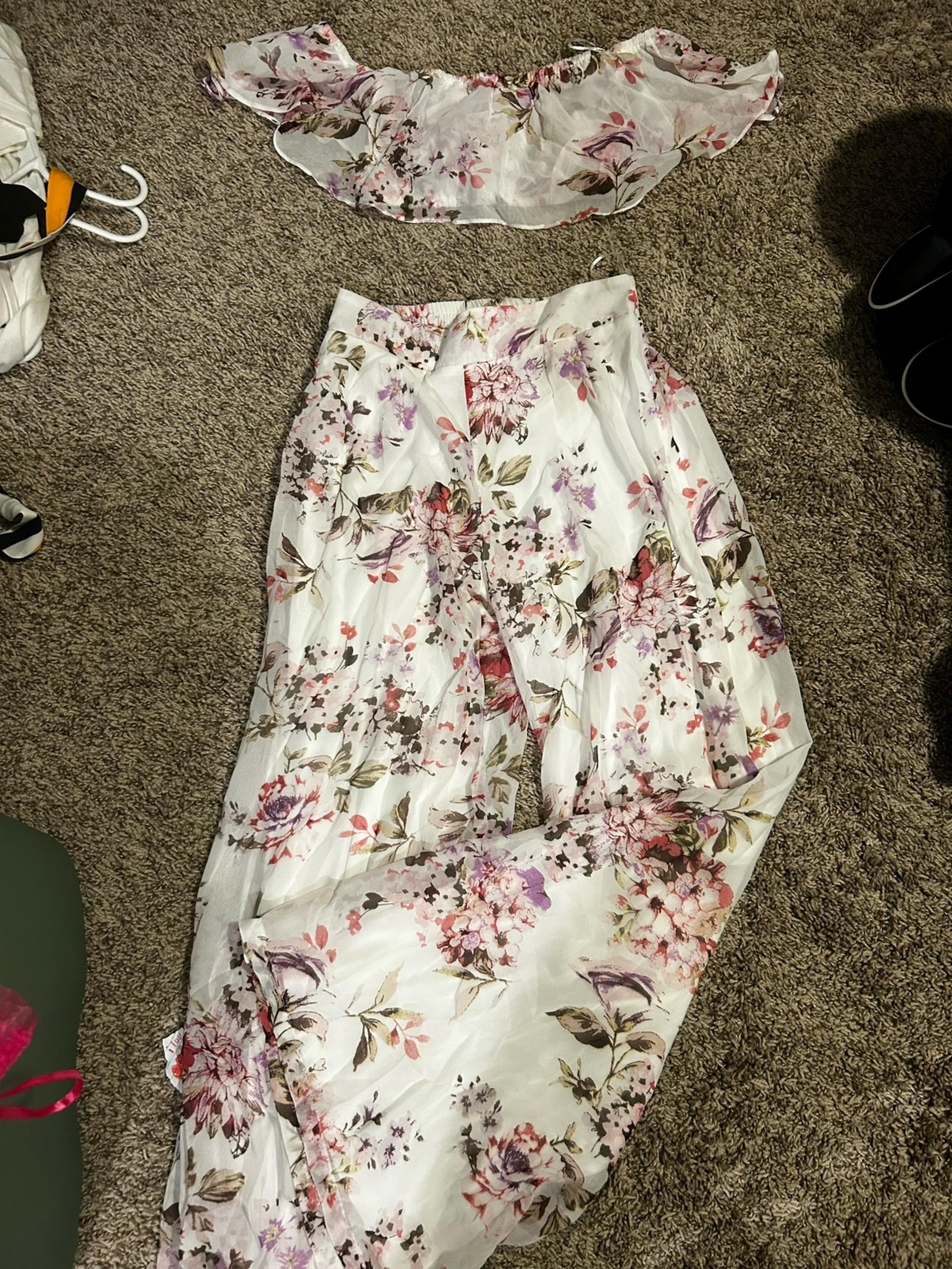 Two piece set