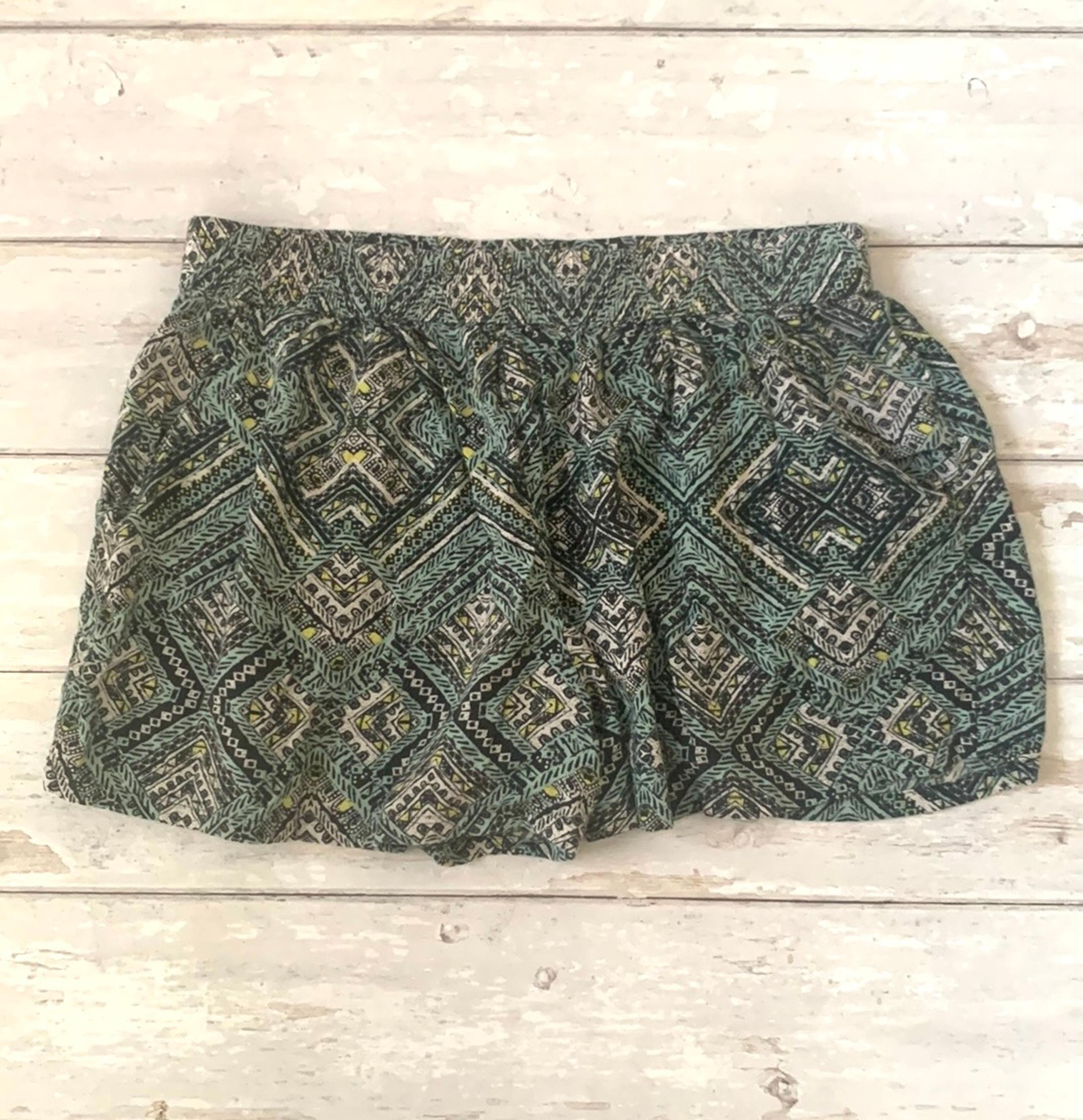 Women’s M Shorts Aztec Native Print Mossimo Supply Co. Size Medium Teal Blue