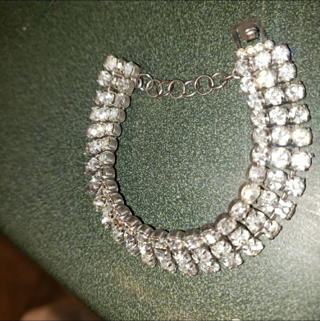 ANTIQUE BRACELET RHINESTONES NONE ARE