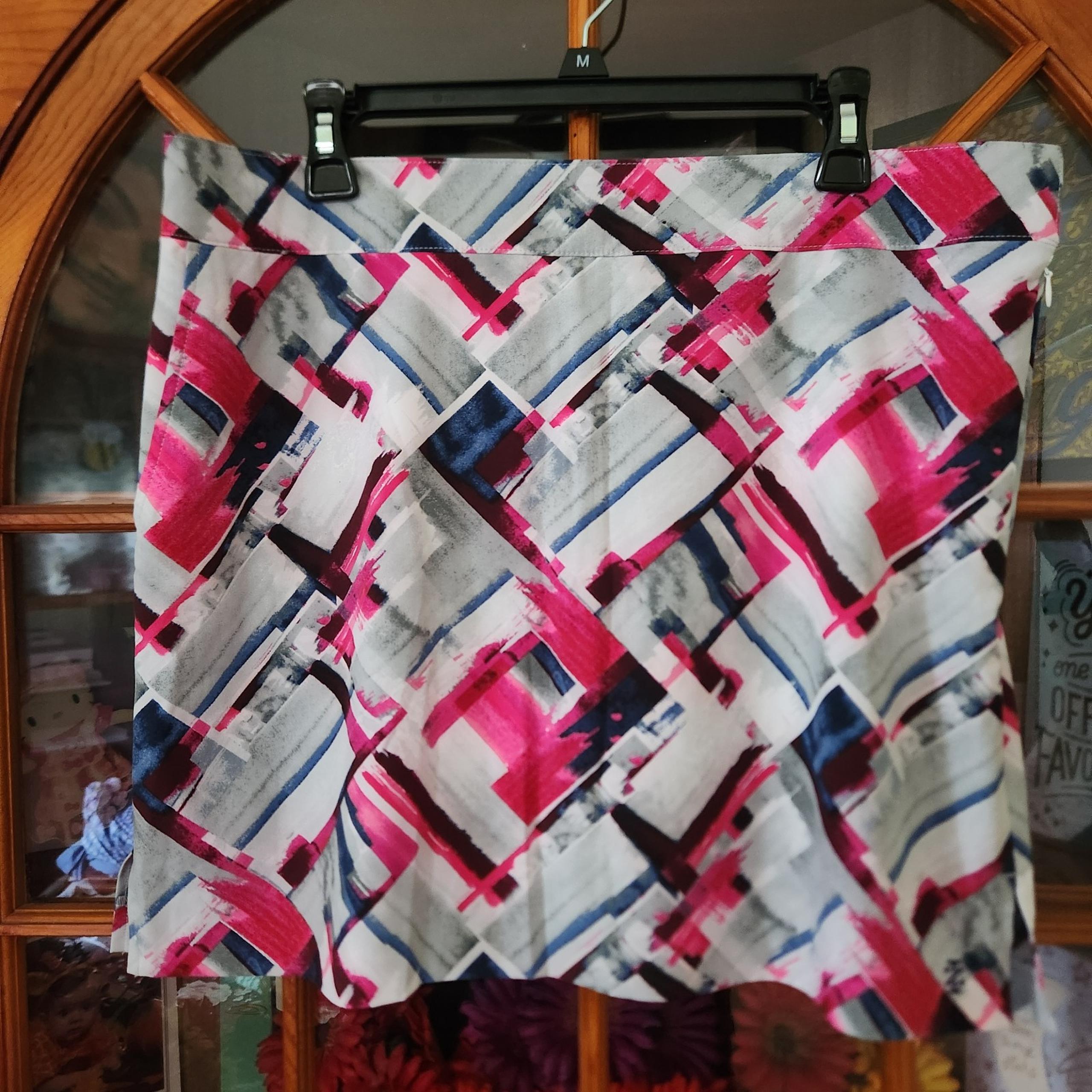 IZOD Tennis Golf skort Skirt womens Size 12 Large NEW Pink White Geometric