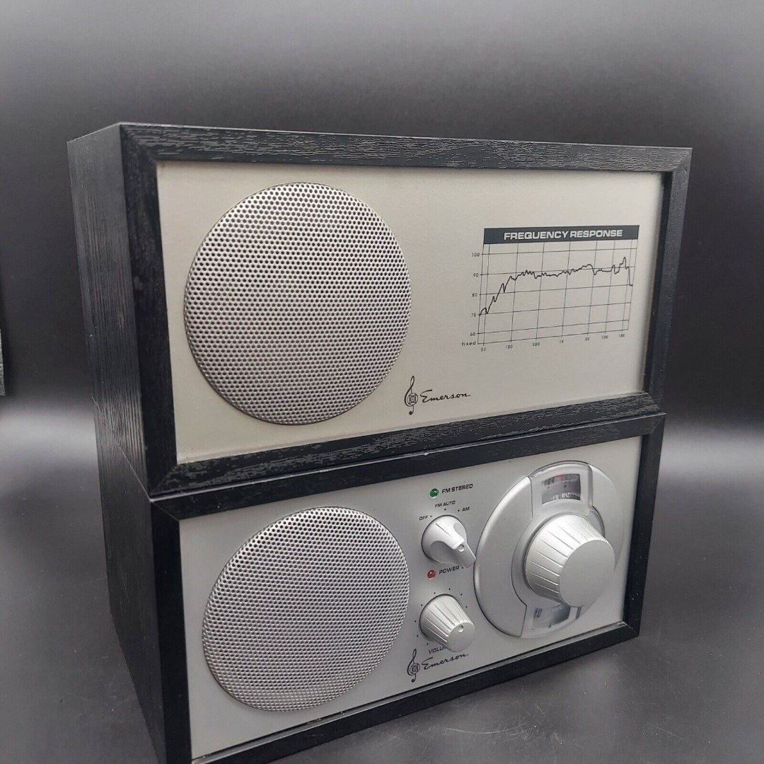 Emerson AM/FM Stereo Radio with Satellite Speaker Model NR 31 Clean & Tested