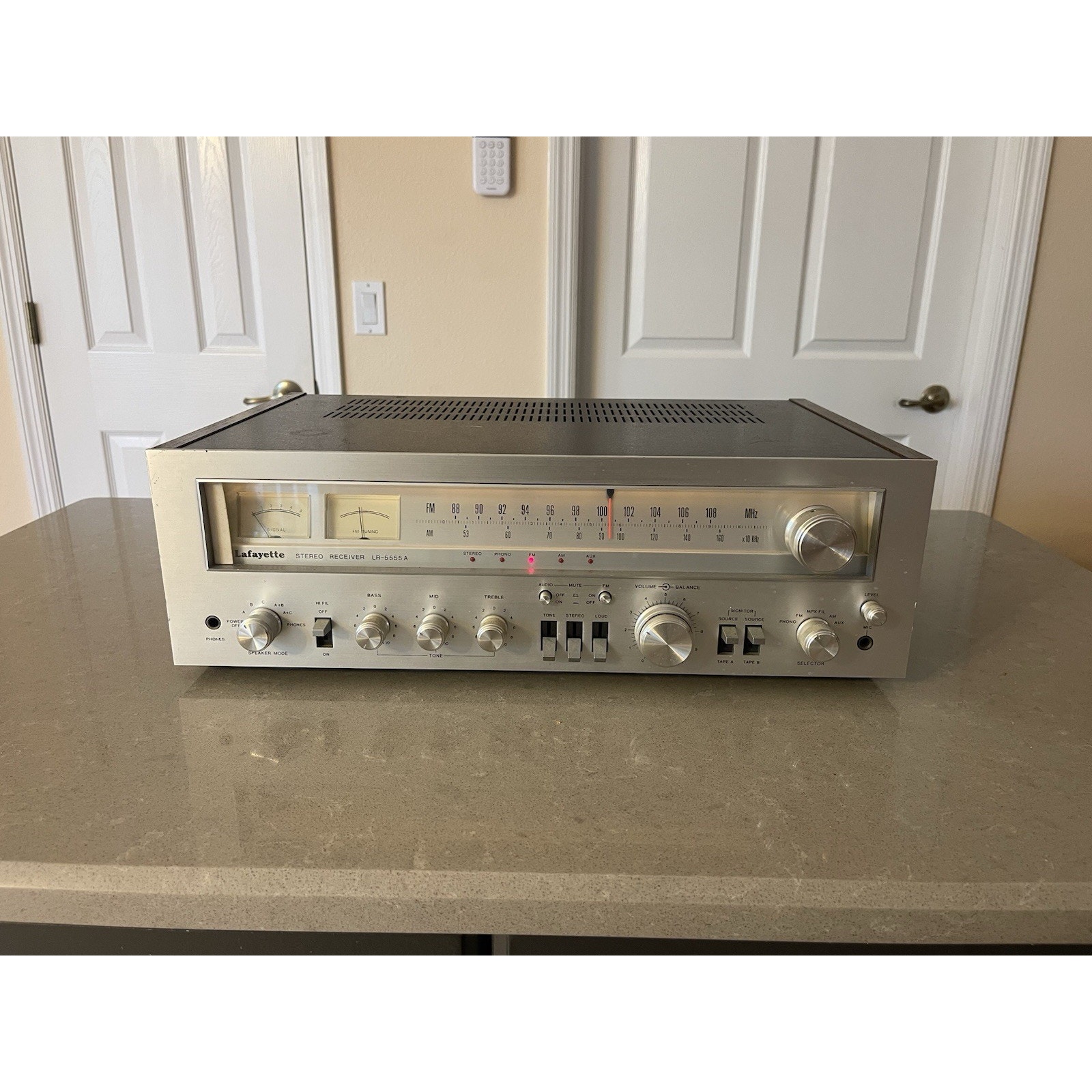 Vintage Lafayette LR 5555A Stereo Receiver Made In Japan