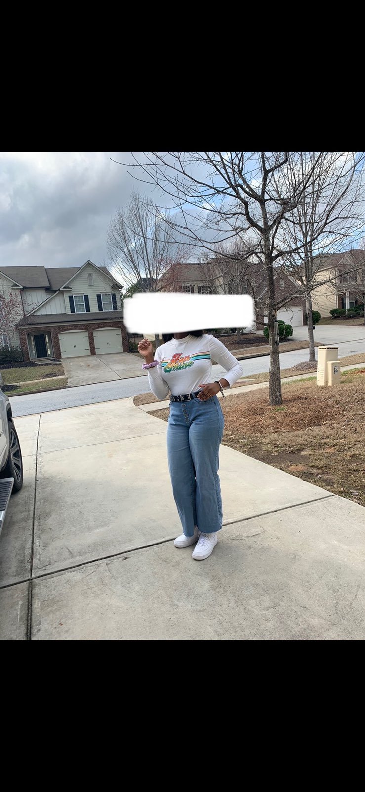 mom jeans