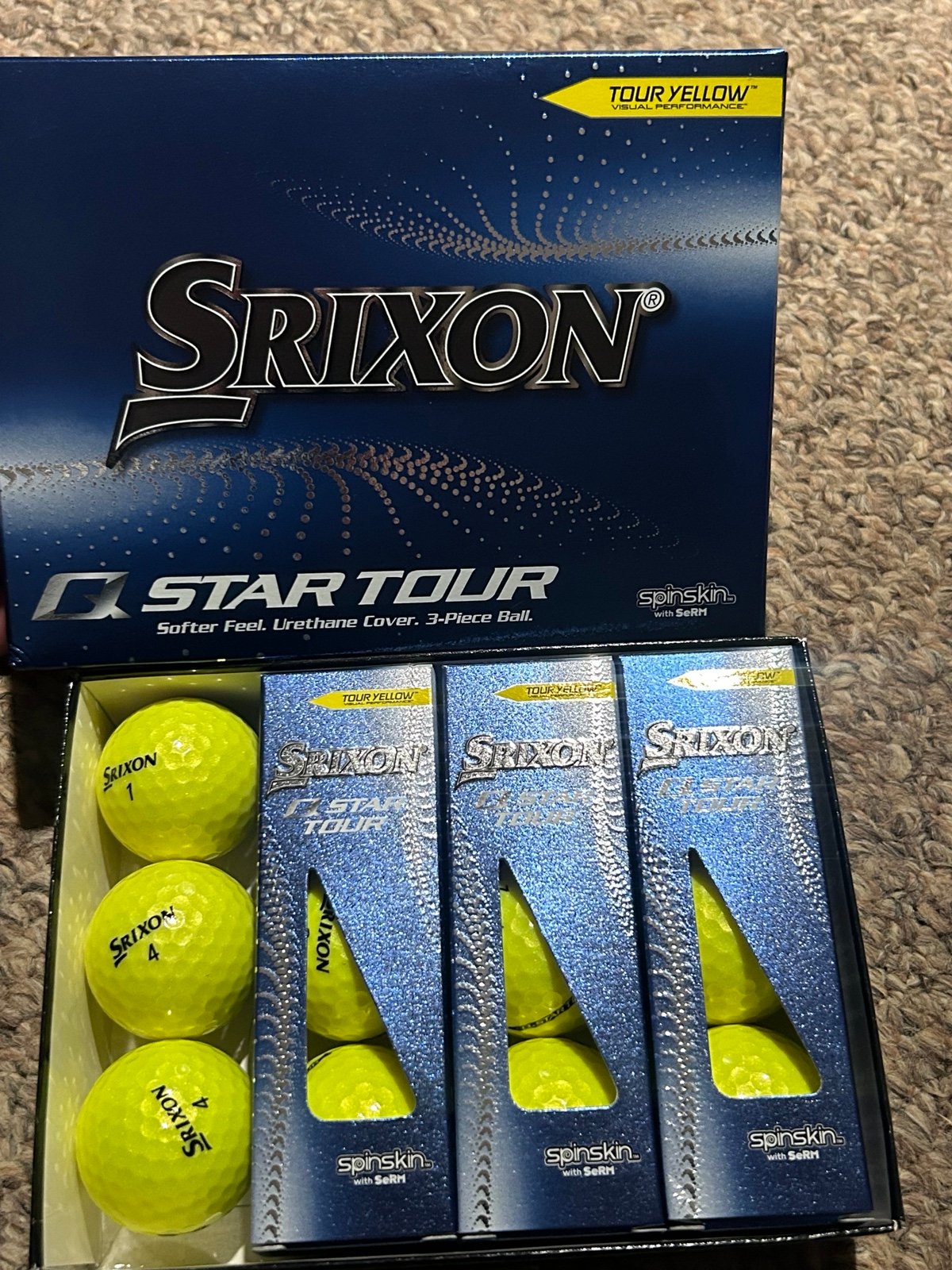 SRIXON Q STAR TOUR GOLF BALLS YELLOW 1 DOZEN Spinskin Serm 12 Balls