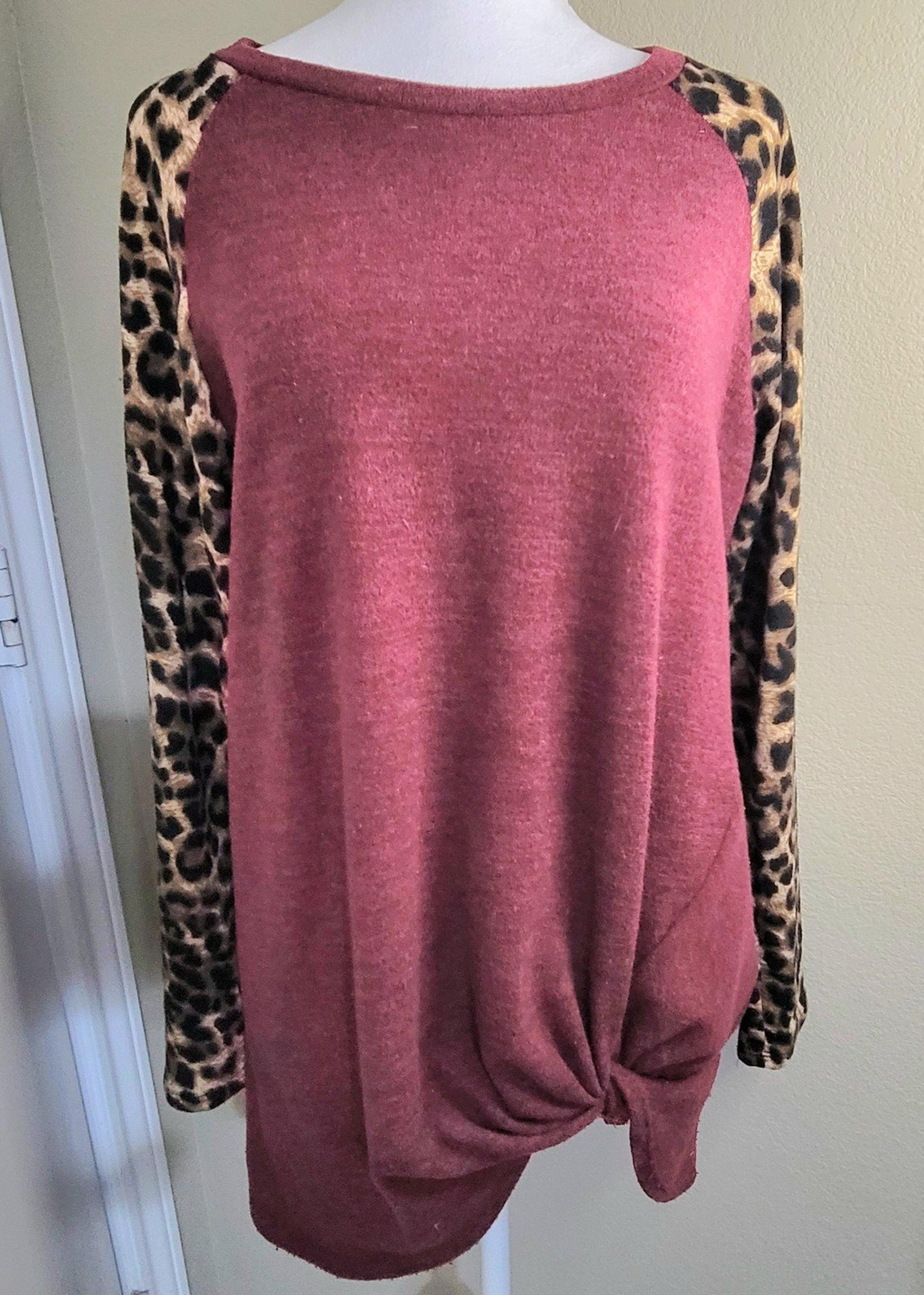 GIDDY UP GLAMOUR Women Black/cheetah print Long Sleeve T-Shirt Size XL