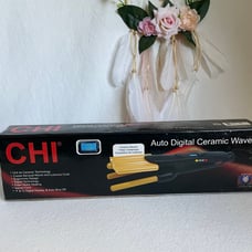 CHI Auto Digital Ceramic Waver **NIB**