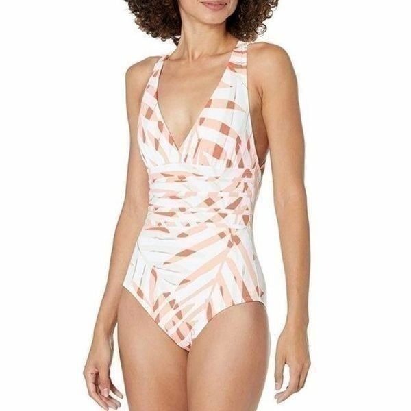 La Blanca Vista Mirage Multi Strap Cross Back One Piece Swimsuit 4