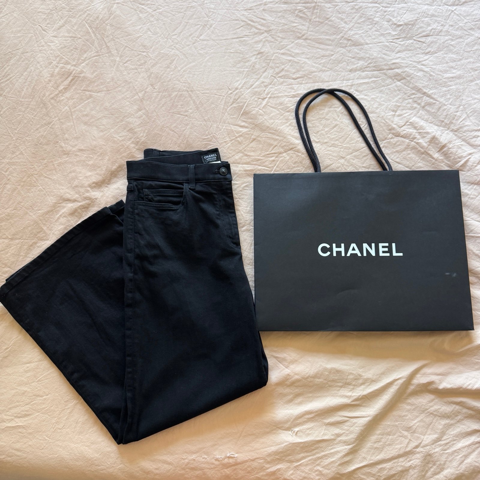 Vintage CHANEL Black Wide Leg Denim 42 | Large