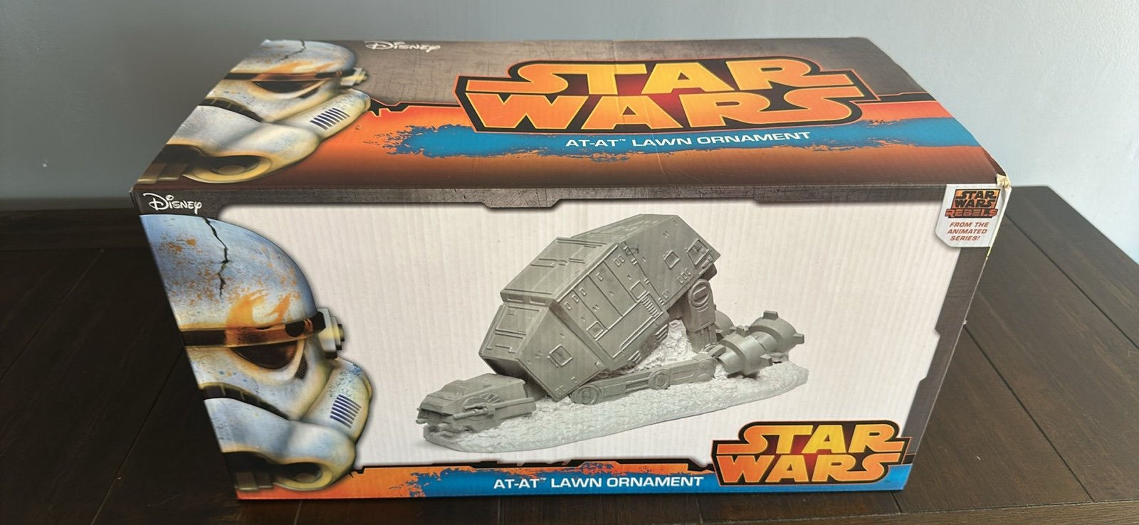 Star Wars AT-AT Lawn Ornament RARE ThinkGeek Disney NEVER OPENED