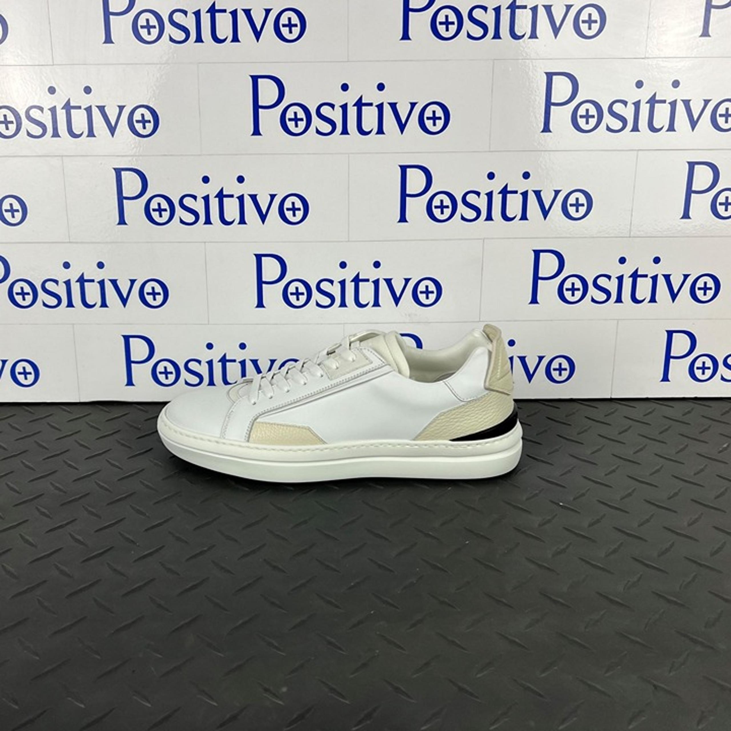 Buscemi Mens Estra Off White Leather Sneakers US 9 SAMPLE
