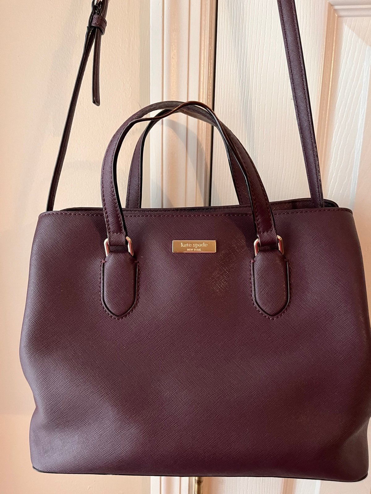 Kate Spade Leather Satchel Purse Handbag.