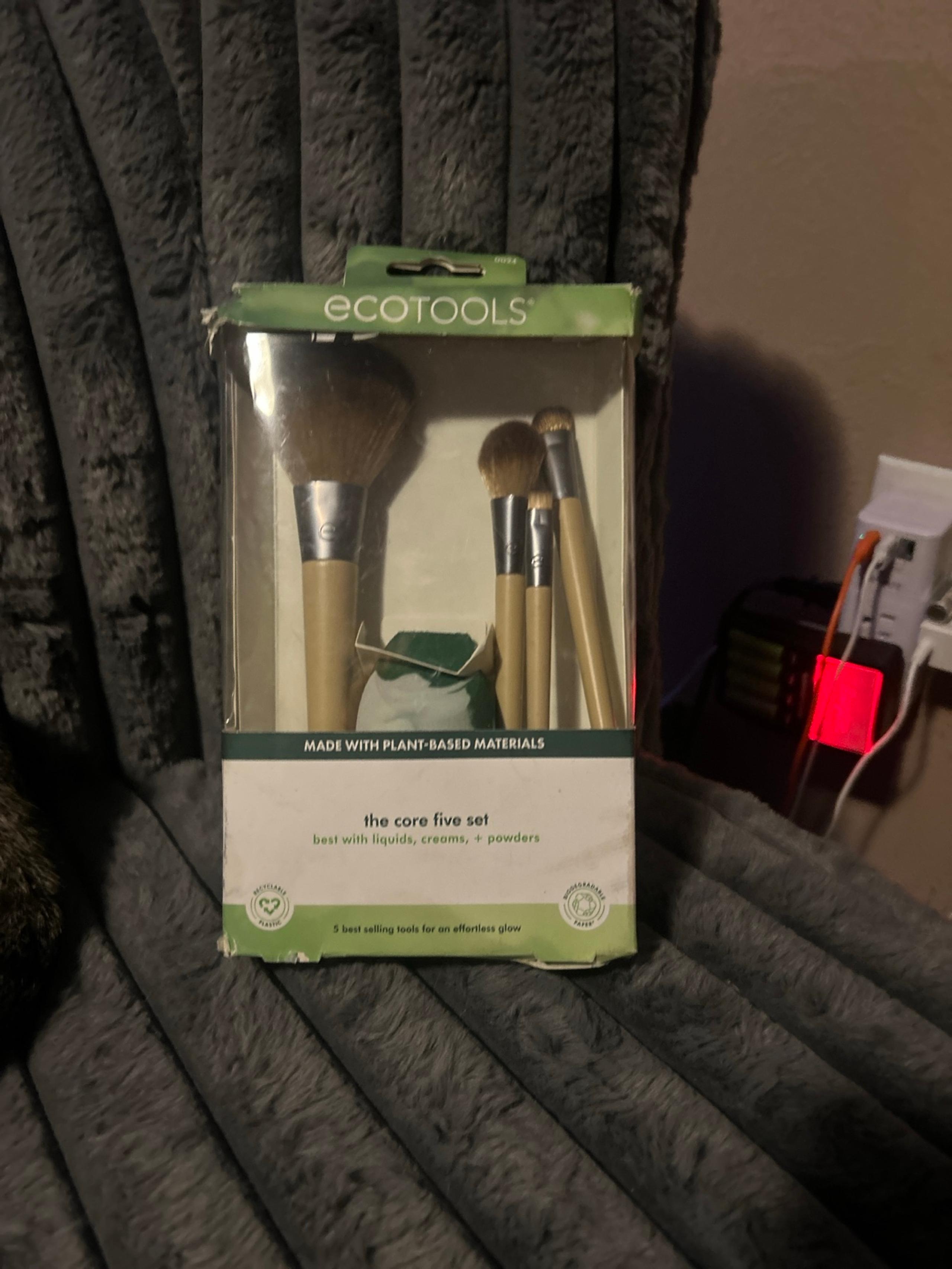 BNIP ECOTOOLS THE CORE FIVE SET