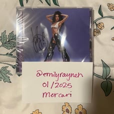 Katy Perry 143 signed CD