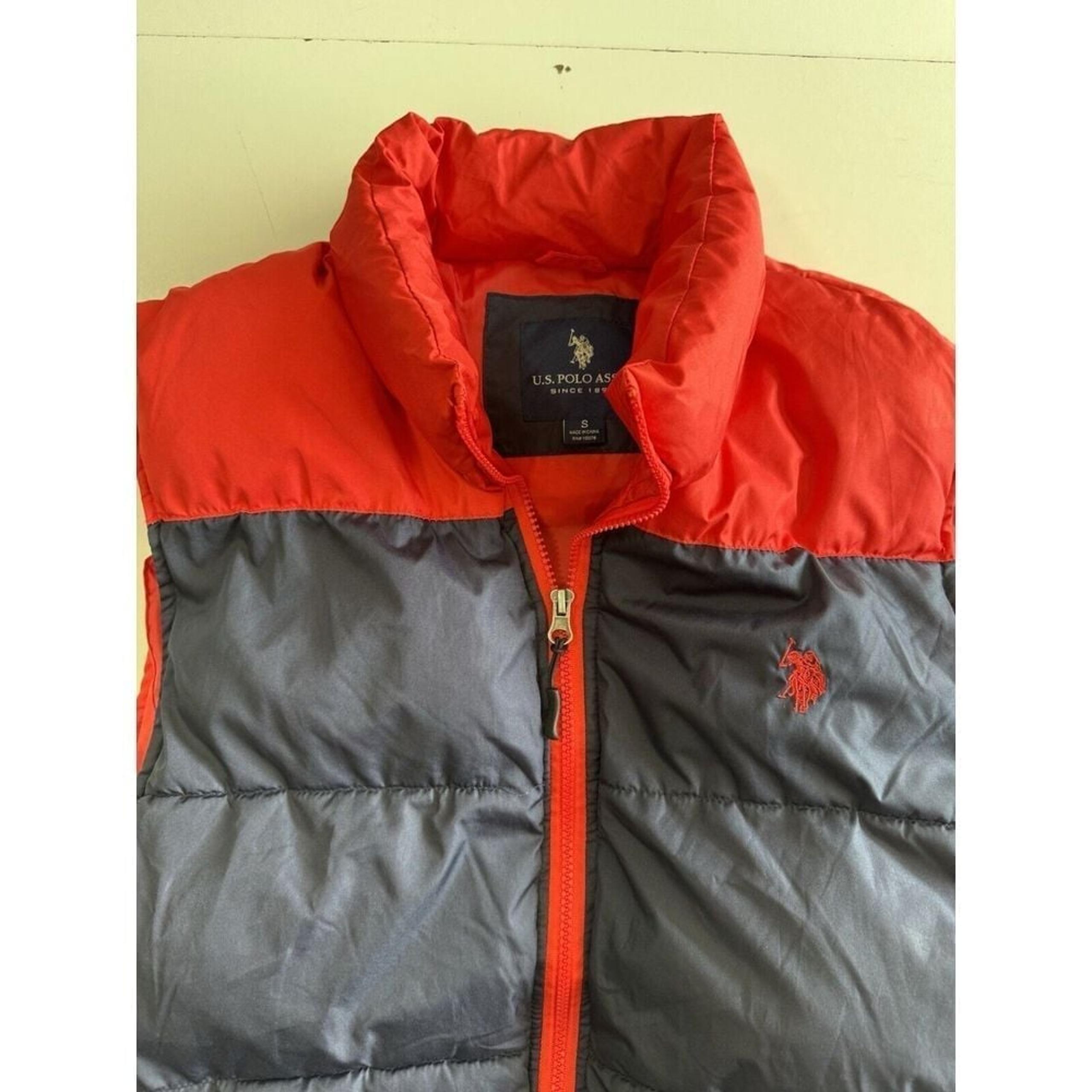 U.S. POLO ASSN Full Zip Puffer Vest Men Size Small Navy Blue Red