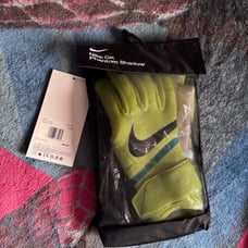 Nike goalkeeper gloves