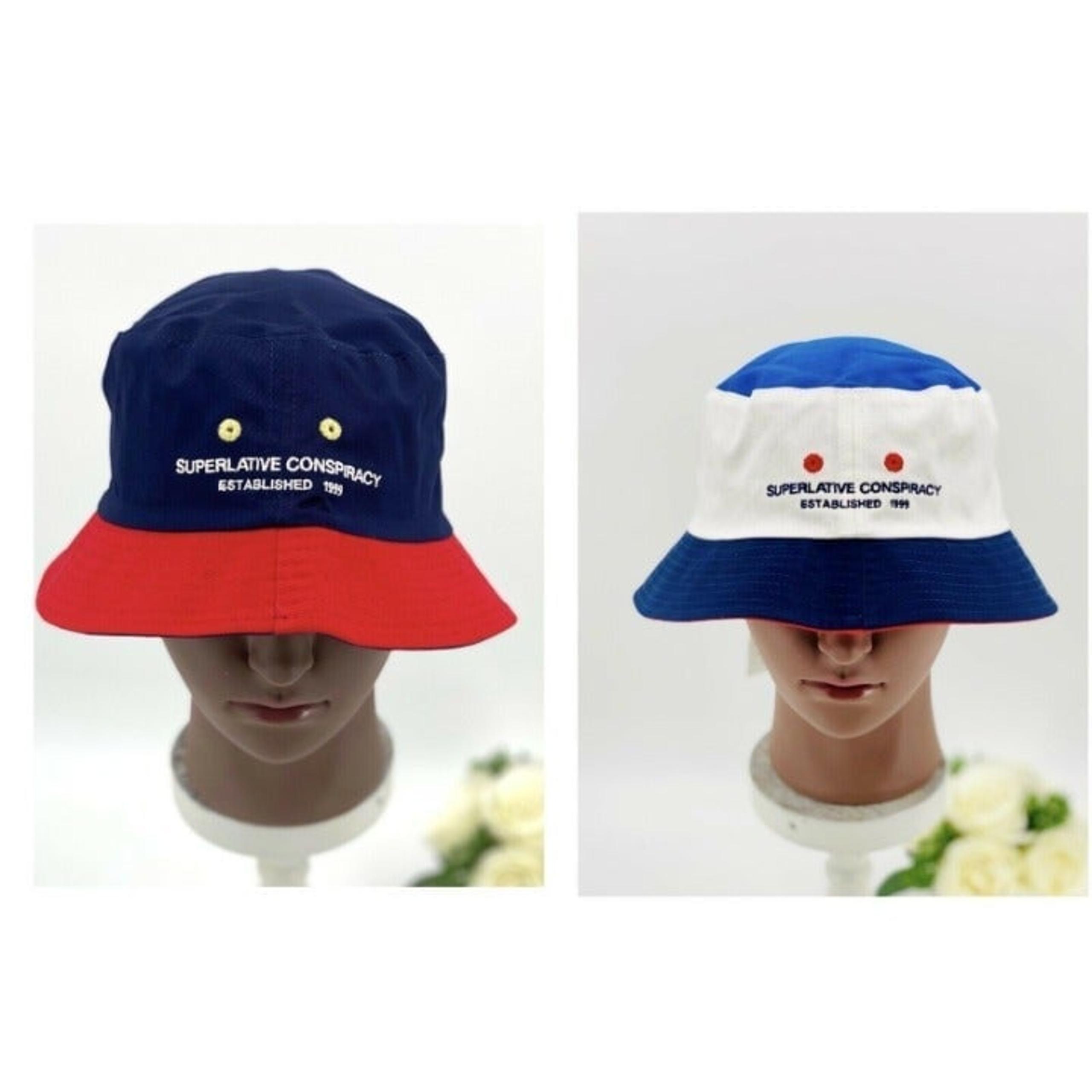 WeSC Reversible Bucket Hat Size S/M Red White Blue NEW