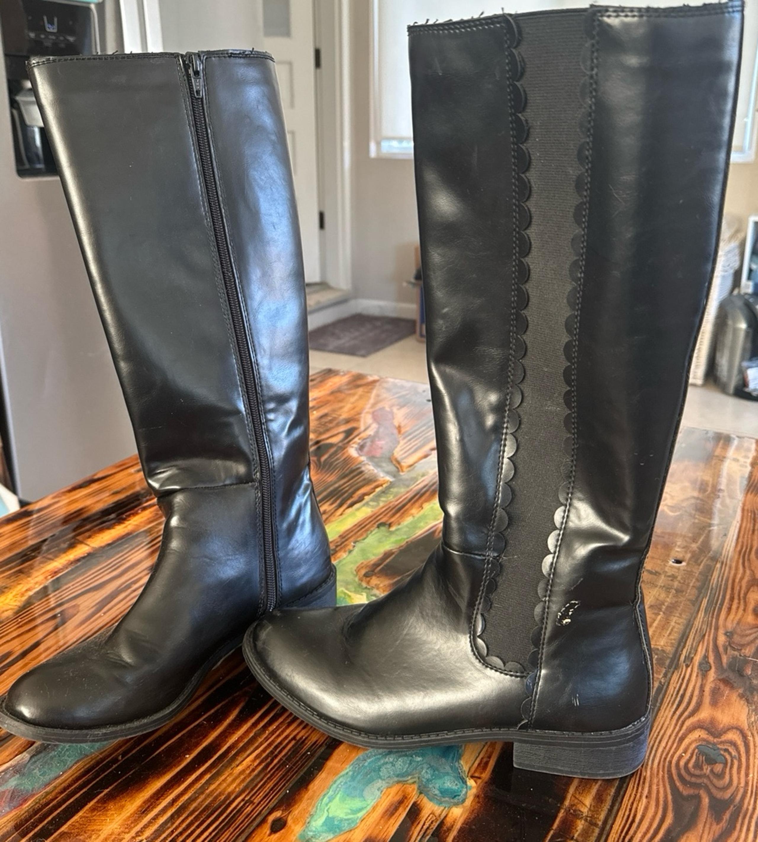 Women’s Black Tall Boots Lauren Conrad Sz 8.5