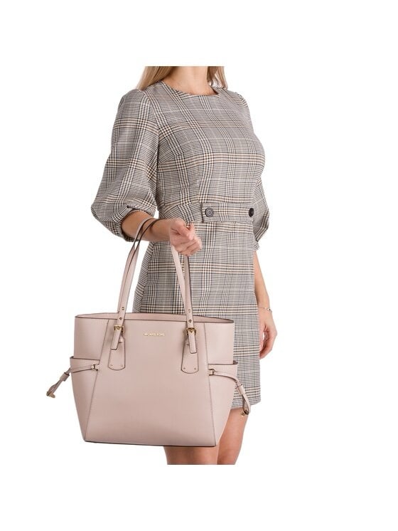 michael kors voyager soft pink