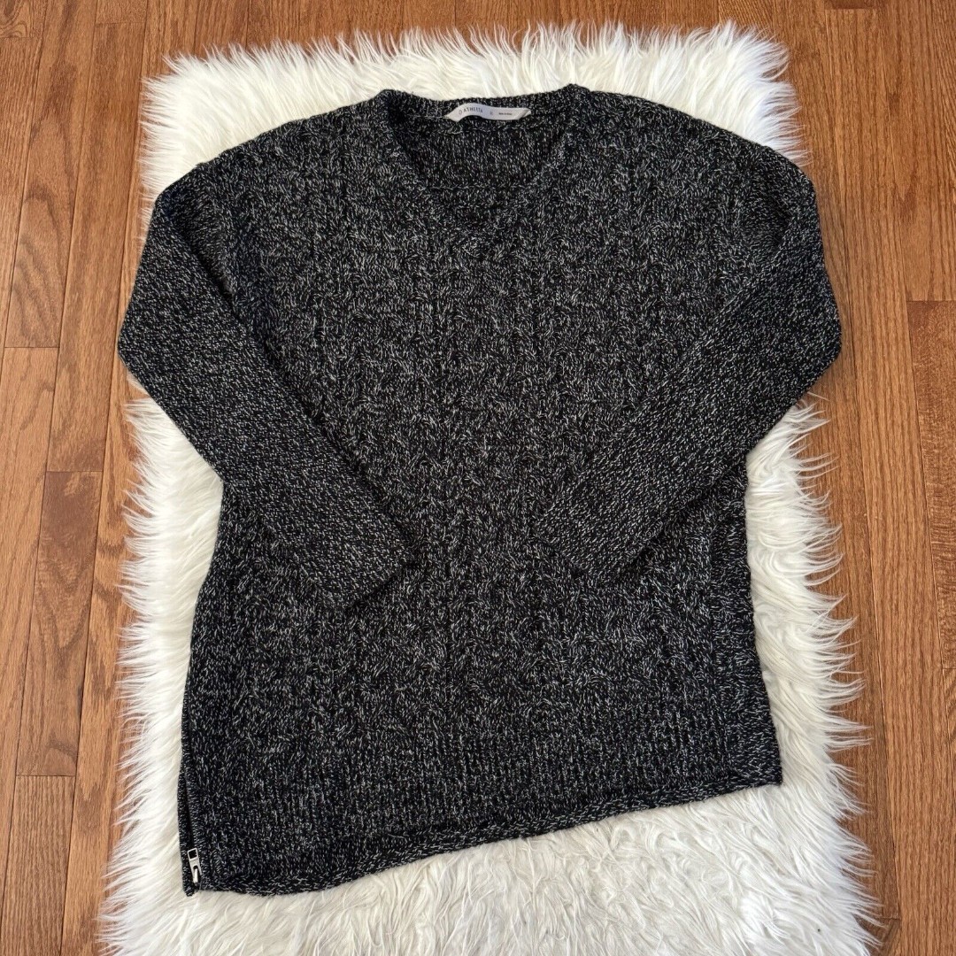Athleta Cashmere Cableknit Sweater Women’s Medium Fisherman Wool Knit Pullover