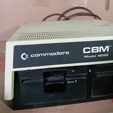 Vintage Commodore CBM Home Micro Computer 8050 5.25 Floppy Disk Dual Drive