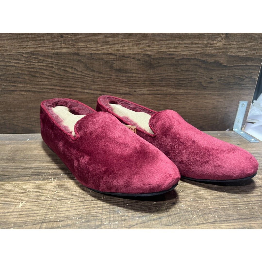 Skechers Cleo Cozy Faux Fur Lined Loafer Slippers Fancy Dreamer Burgundy 8M New