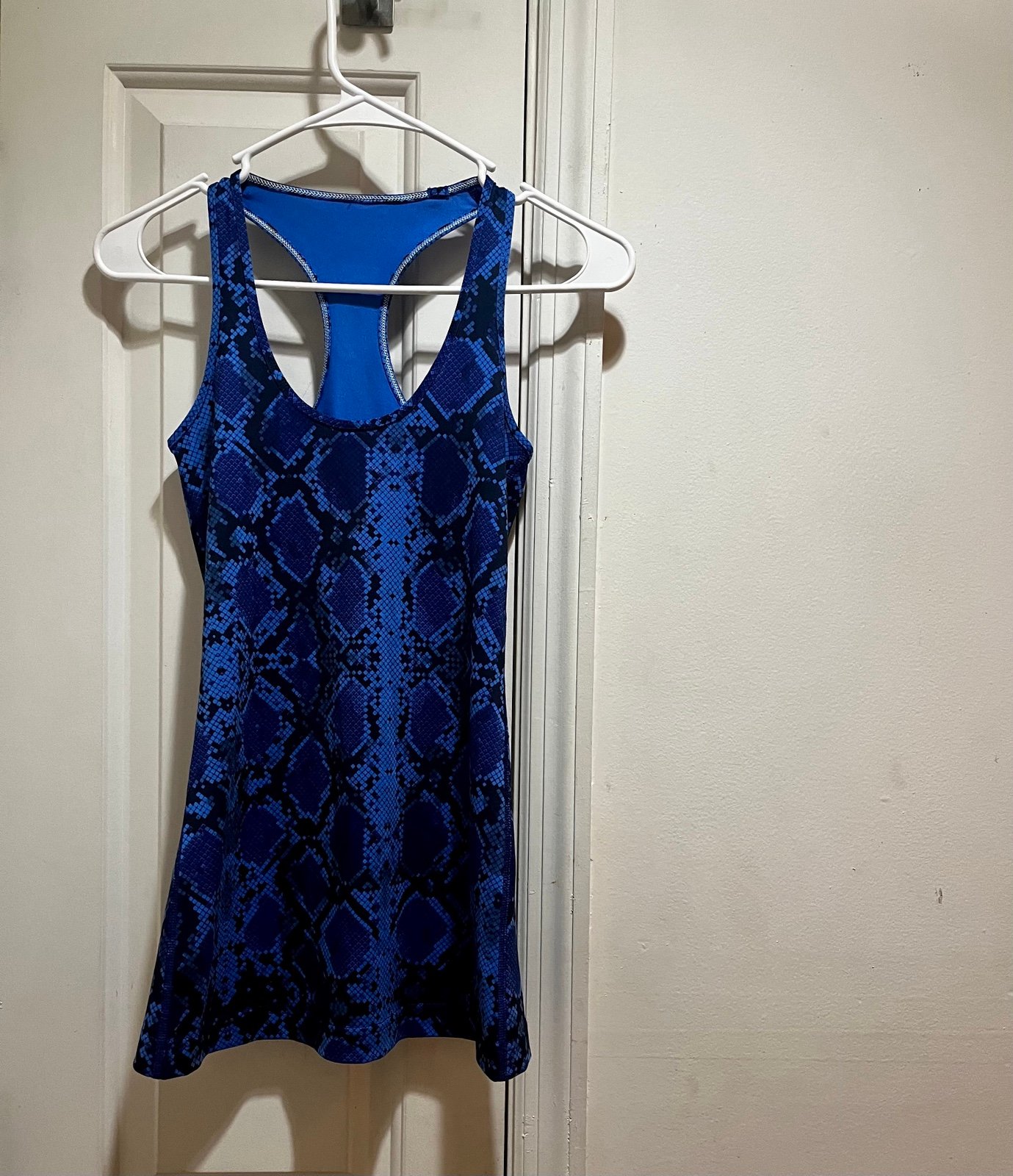 Lululemon Blue and Black Snake Print Athletic Tank Top