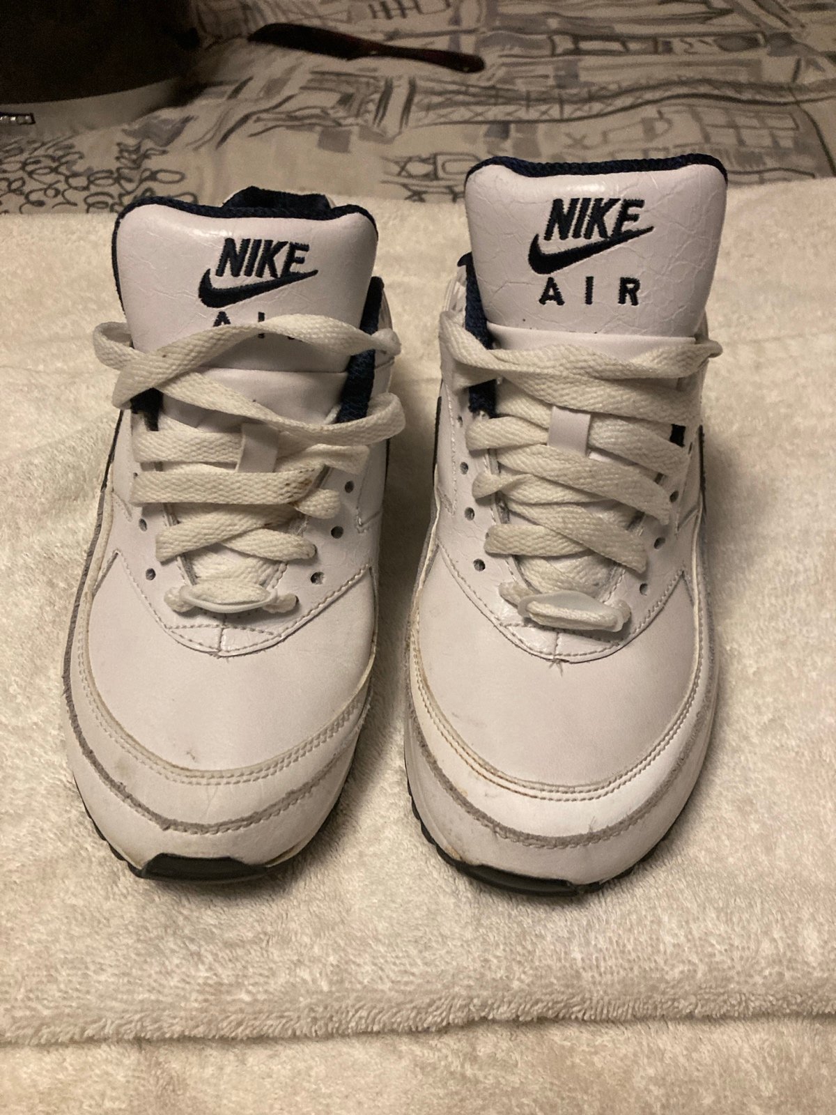 Nike Air Sports Shoes