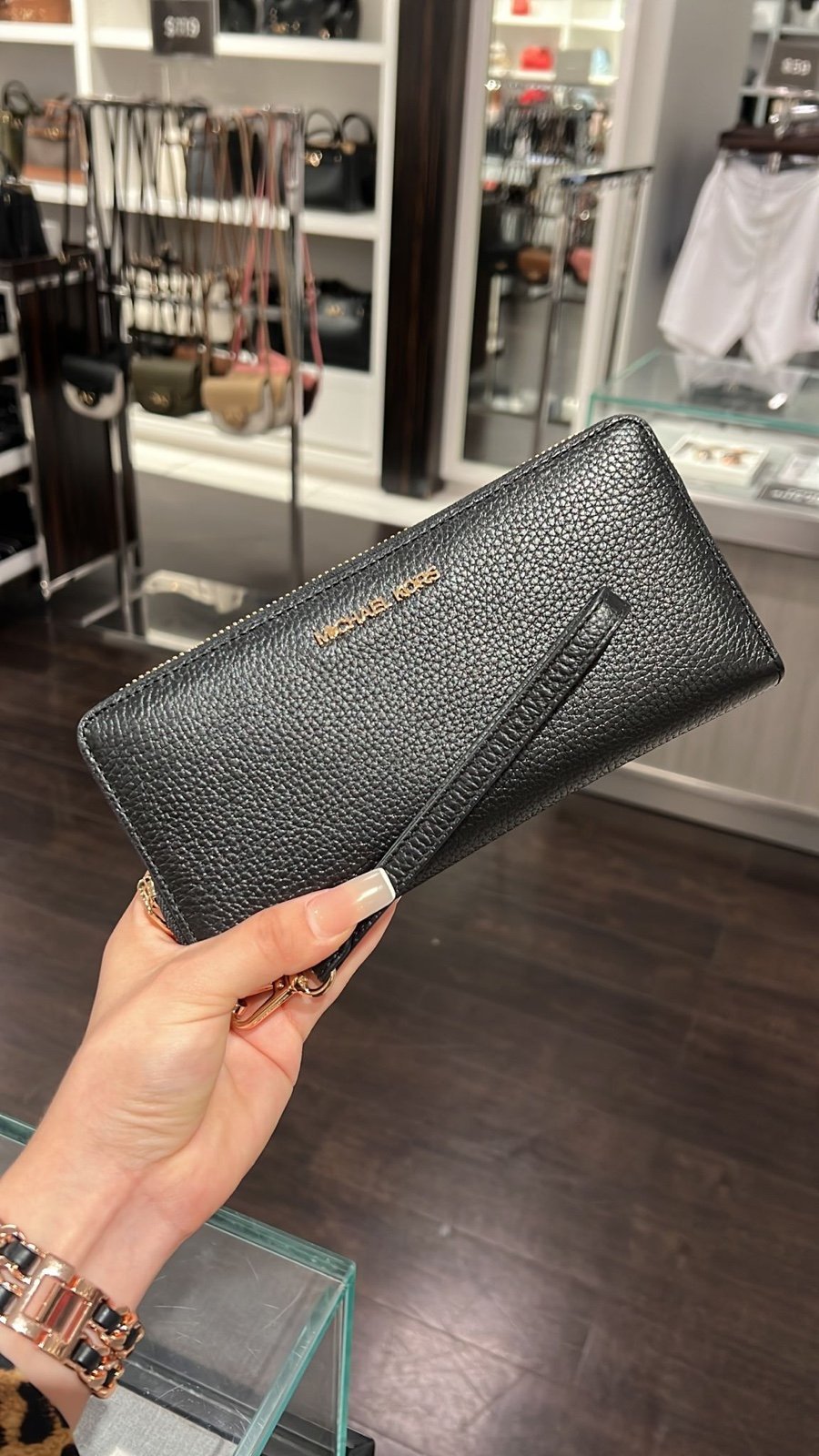 NWT Michael Kors Jet Set Travel Continental Wristlet Wallet MK Signature Black