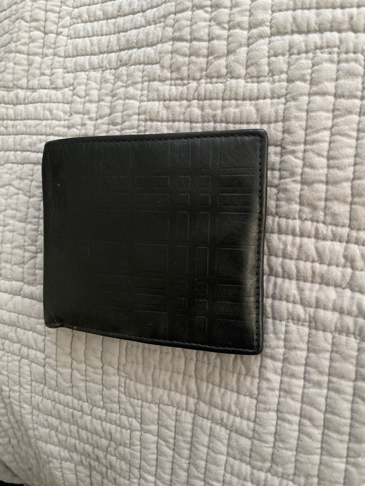 Burberry leather wallets for men
