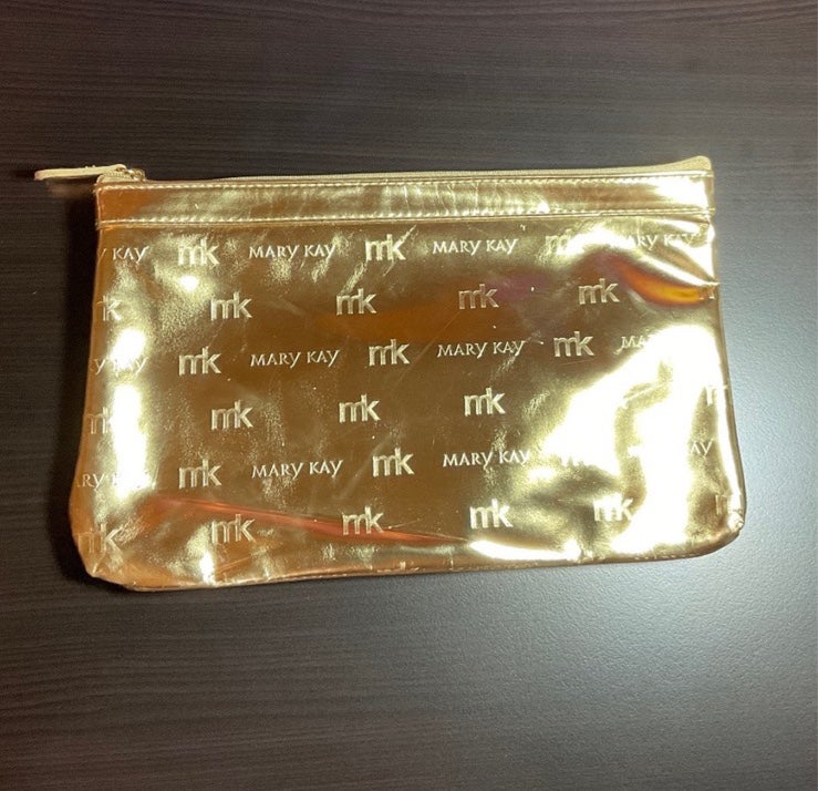 Mary kay store clutch